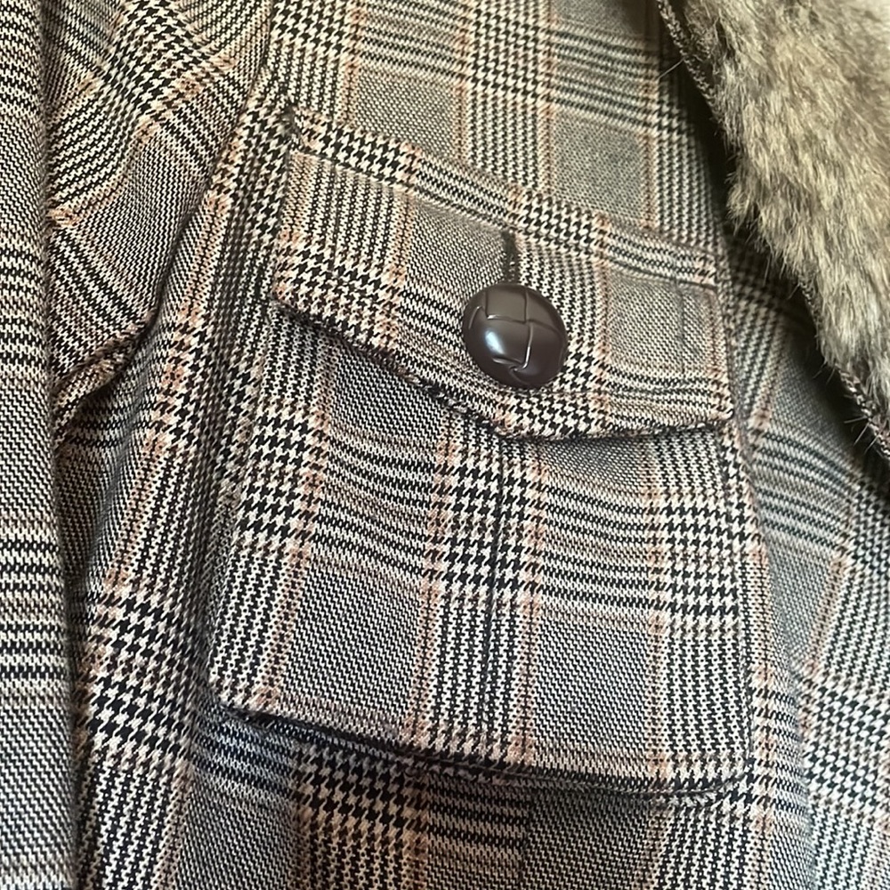 Great blazer! - Picture 6 of 7